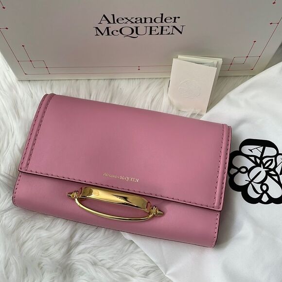 Alexander McQueen Clutch Shoulder Bag - Barbie Pink - Handbag - Designer - Gold - Picture 1 of 14
